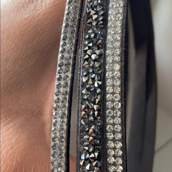 Jewelled Choker Necklace - Picture 4 of 4